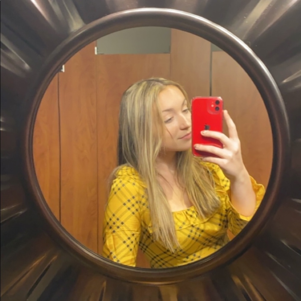 Meet your Posher, Ashlyn